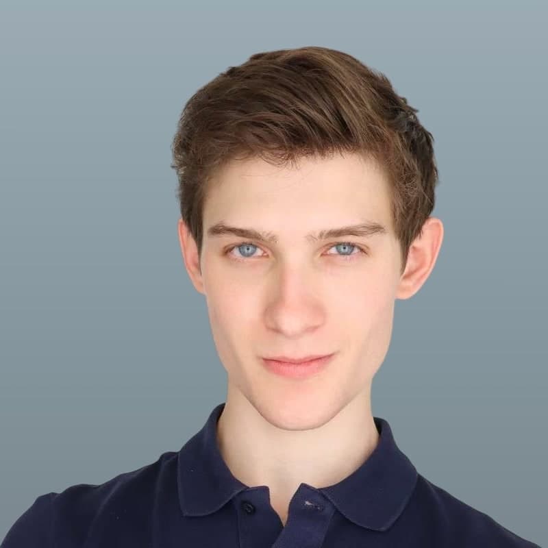 Portrait of Zachary Yaninek